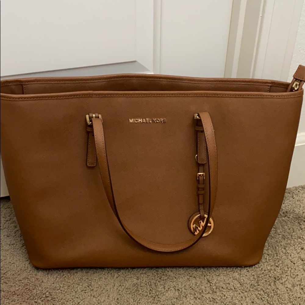 Michael Kors purse